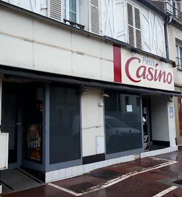 Petit Casino à Le Perray-en-Yvelines