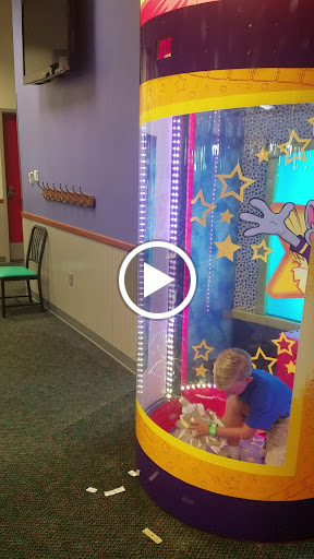 Shopping Mall «Pinole Vista Shopping Center», reviews and photos, 1440 Fitzgerald Dr, Pinole, CA 94564, USA