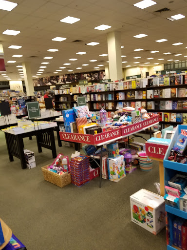 Book Store «Barnes & Noble», reviews and photos, 5835 Sky Pond Dr, Loveland, CO 80537, USA