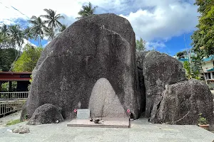 King Rama V Rock and Statue image