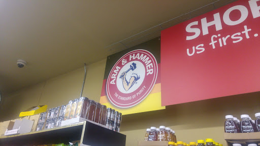 Grocery Store «Grocery Outlet Bargain Market», reviews and photos, 825 W 11th St, Tracy, CA 95376, USA