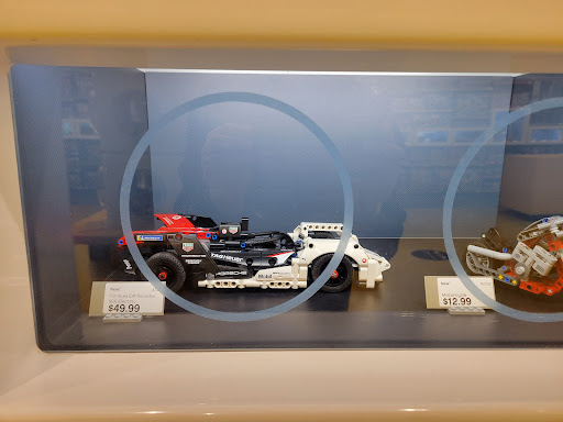 Toy Store «The LEGO Store», reviews and photos, 6600 Topanga Canyon Blvd, Canoga Park, CA 91303, USA