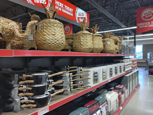 Supermarket «ALDI», reviews and photos, 4897 Sun City Center Blvd, Sun City Center, FL 33573, USA