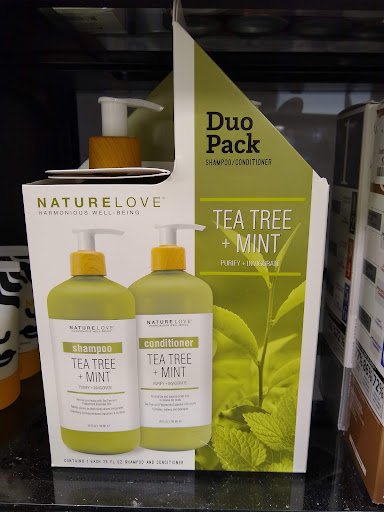 Department Store «T.J. Maxx», reviews and photos, 14 Candlewood Lake Rd, Brookfield, CT 06804, USA