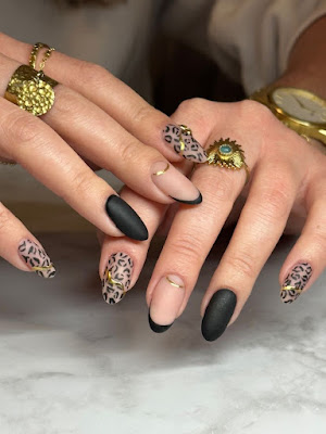Mo nails à Le Tronchet