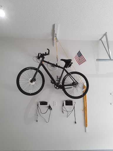 Exercise Equipment Store «Northtowne Cycling and Fitness», reviews and photos, 1150 Blairs Ferry Rd NE, Cedar Rapids, IA 52402, USA