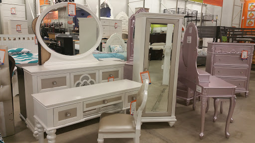 Furniture Store «Weekends Only Furniture & Mattress», reviews and photos, 8315 Center Run Dr, Indianapolis, IN 46250, USA