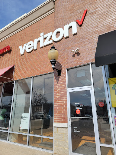 Cell Phone Store «Verizon Authorized Retailer - Wireless Zone», reviews and photos, 18 W Main St, Denville, NJ 07834, USA