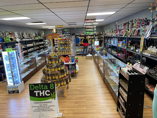Tobacco Shop «Smoke House Vapes & Tobacco», reviews and photos, 3808 High Point Rd, Greensboro, NC 27407, USA