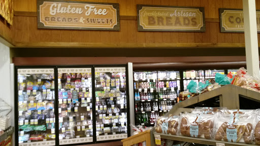 Grocery Store «Fresh Thyme Farmers Market- Lincoln Park», reviews and photos, 2500 N Elston Ave, Chicago, IL 60647, USA