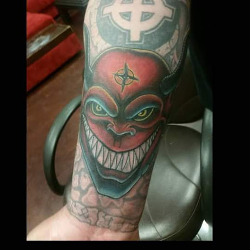 Tattoo Shop «Wolfskin Ink Tattoo», reviews and photos, 1752 W Bell Rd, Phoenix, AZ 85023, USA