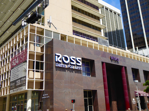 Clothing Store «Ross Dress for Less», reviews and photos, 100 S Biscayne Blvd, Miami, FL 33131, USA
