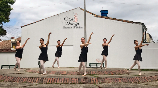 Casa Danza, Escuela de Ballet