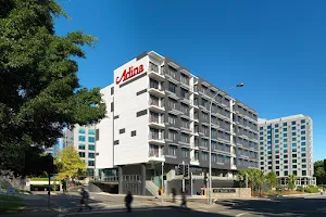 Adina Apartment Hotel Sydney Airport image