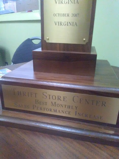 Thrift Store «Thrift Store of Virginia», reviews and photos, 3115 Sherwood Hall Ln, Alexandria, VA 22306, USA