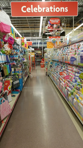 FAMILY DOLLAR, 839 Broad St, Central Falls, RI 02863, USA, 