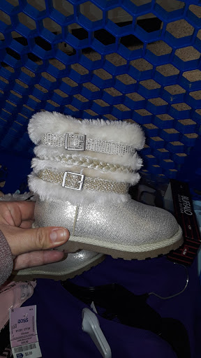 Clothing Store «Ross Dress for Less», reviews and photos, 958 W Street Rd, Warminster, PA 18974, USA