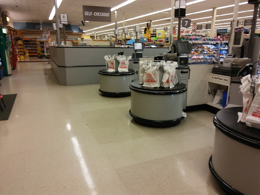 Grocery Store «Giant Food Stores», reviews and photos, 1600 Nay Aug Ave, Scranton, PA 18509, USA