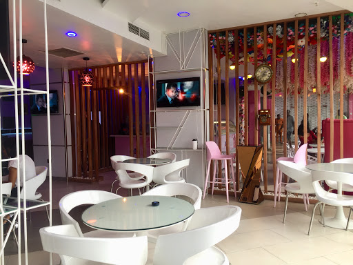 Latitude Café & Lounge, V2/V3 Ventura Mall, Sango-Ojoo Road, Ibadan, Nigeria, Bar, state Oyo