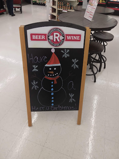 Shopping Mall «North End Shopping Center», reviews and photos, 1300 N Charlotte St, Pottstown, PA 19464, USA