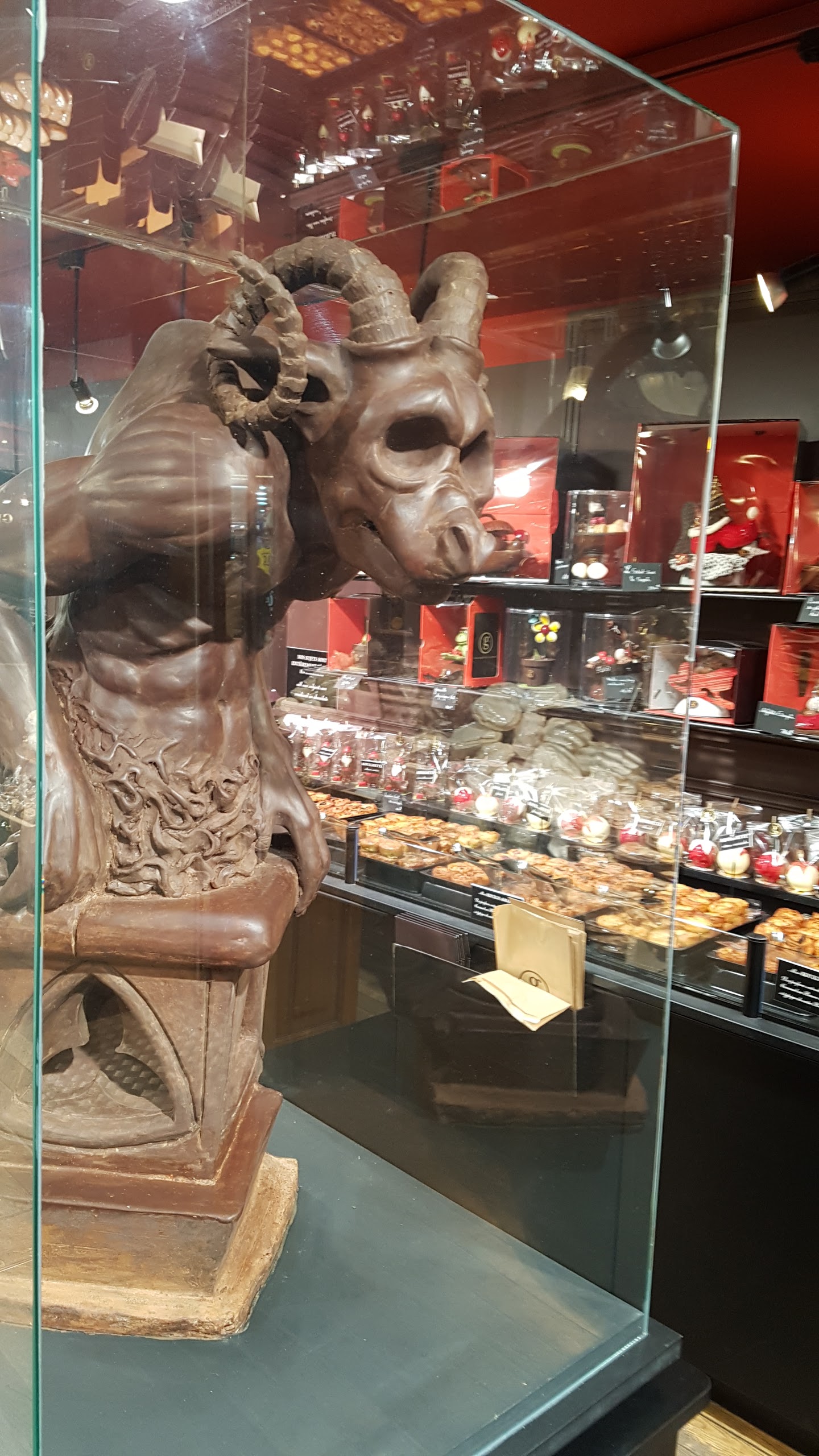 Photo n° 9 de l'avis de Mirek.i fait le 21/11/2017 à 20:17