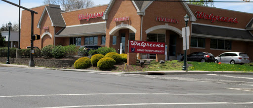 Walgreens, 343 Springfield Ave, Berkeley Heights, NJ 07922, USA, 