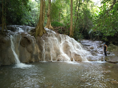 น้ำตกกระเต็งเจ็ง Kra Teng Cheng Waterfall