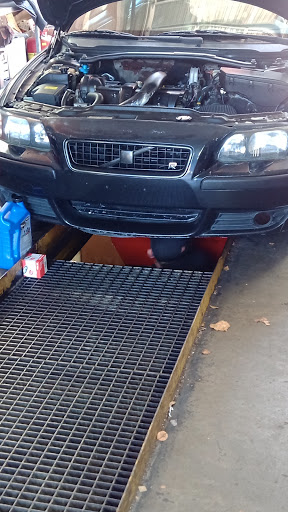 Auto Repair Shop «535 Auto Care», reviews and photos, 13480 S Apopka Vineland Rd, Orlando, FL 32821, USA