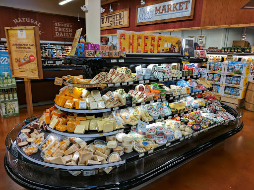 Grocery Store «Fresh Thyme Farmers Market- Downers Grove», reviews and photos, 325 Ogden Ave, Downers Grove, IL 60515, USA