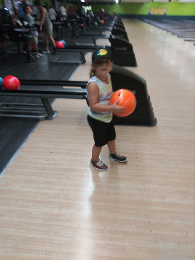 Bowling Alley «Manatee Lanes», reviews and photos, 7715 W Gulf to Lake Hwy, Crystal River, FL 34429, USA