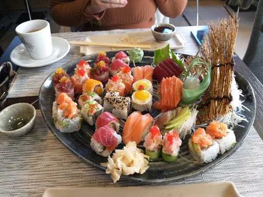 Tori Sushi House