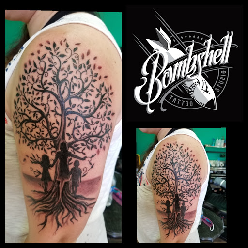 Tattoo Shop «Bombshell Tattoo & Body Piercing», reviews and photos, 1 E Eau Claire St, Rice Lake, WI 54868, USA