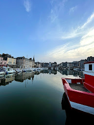 Photo n°7 de L'Abricotier à Honfleur ()