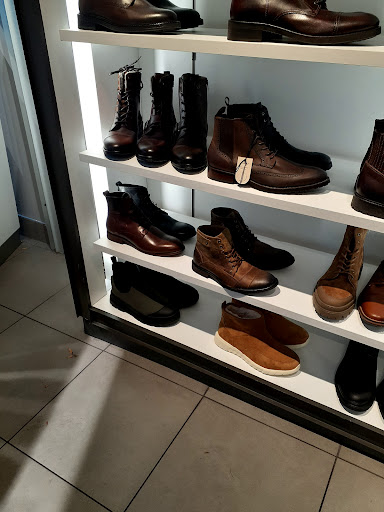 Shoe Store «Aldo Shoes», reviews and photos, 1116 Kings Highway Street, Brooklyn, NY 11229, USA