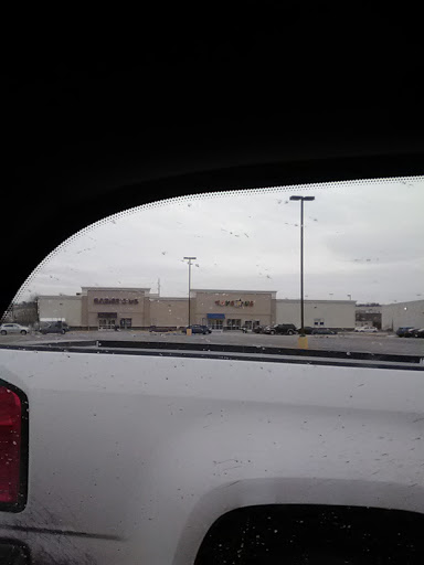 Auto Parts Store «Advance Auto Parts», reviews and photos, 1406 Kenneth Rd, York, PA 17404, USA