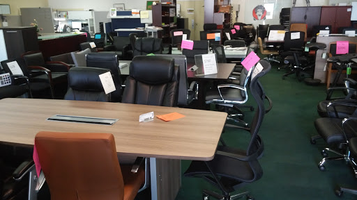 Office Furniture Store «Mad Man Mund Office Furniture», reviews and photos, 4669 L B McLeod Rd C, Orlando, FL 32811, USA