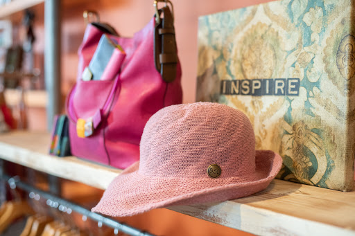 Shoe Store «Switch Shoes», reviews and photos, 7871 SW Capitol Hwy, Portland, OR 97219, USA