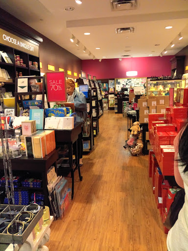 Greeting Card Shop «Papyrus», reviews and photos, 7934 Tysons Corner Center, McLean, VA 22102, USA