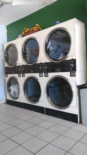 3333 W Gandy Blvd, Tampa, FL 33611, USA