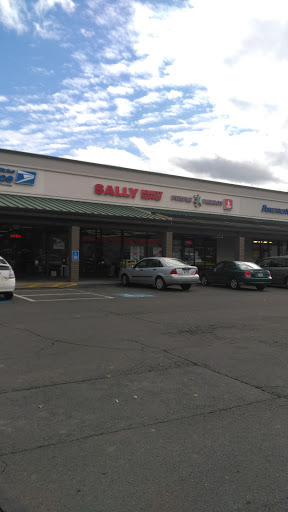 Sally Beauty, 950 Biddle Rd, Medford, OR 97504, USA, 