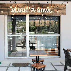 Magic Bowl Cafetería