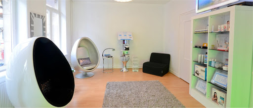 SMILE Dental Whitening STUDIO