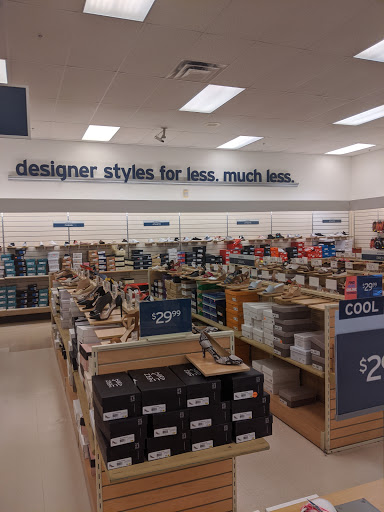 Shopping Mall «Drew 19 Shopping Center», reviews and photos, 21311 US Hwy 19 N, Clearwater, FL 33765, USA