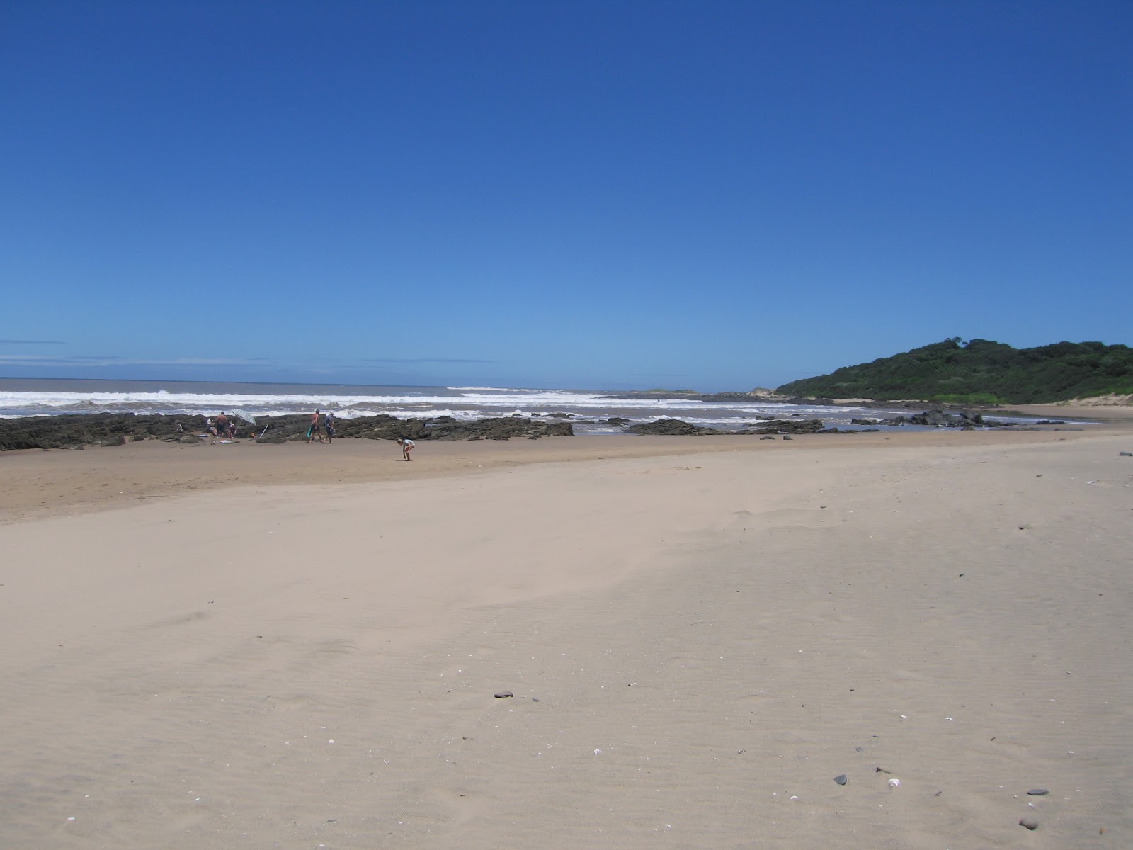 Bashee beach的照片 带有碧绿色纯水表面