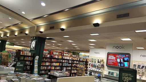 Book Store «Barnes & Noble», reviews and photos, 3981 U.S. 9, Freehold, NJ 07728, USA