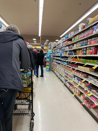 Grocery Store «Safeway», reviews and photos, 4515 SE Woodstock Blvd, Portland, OR 97206, USA