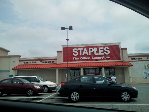 Office Supply Store «Staples», reviews and photos, 128 Sunset Blvd, New Castle, DE 19720, USA