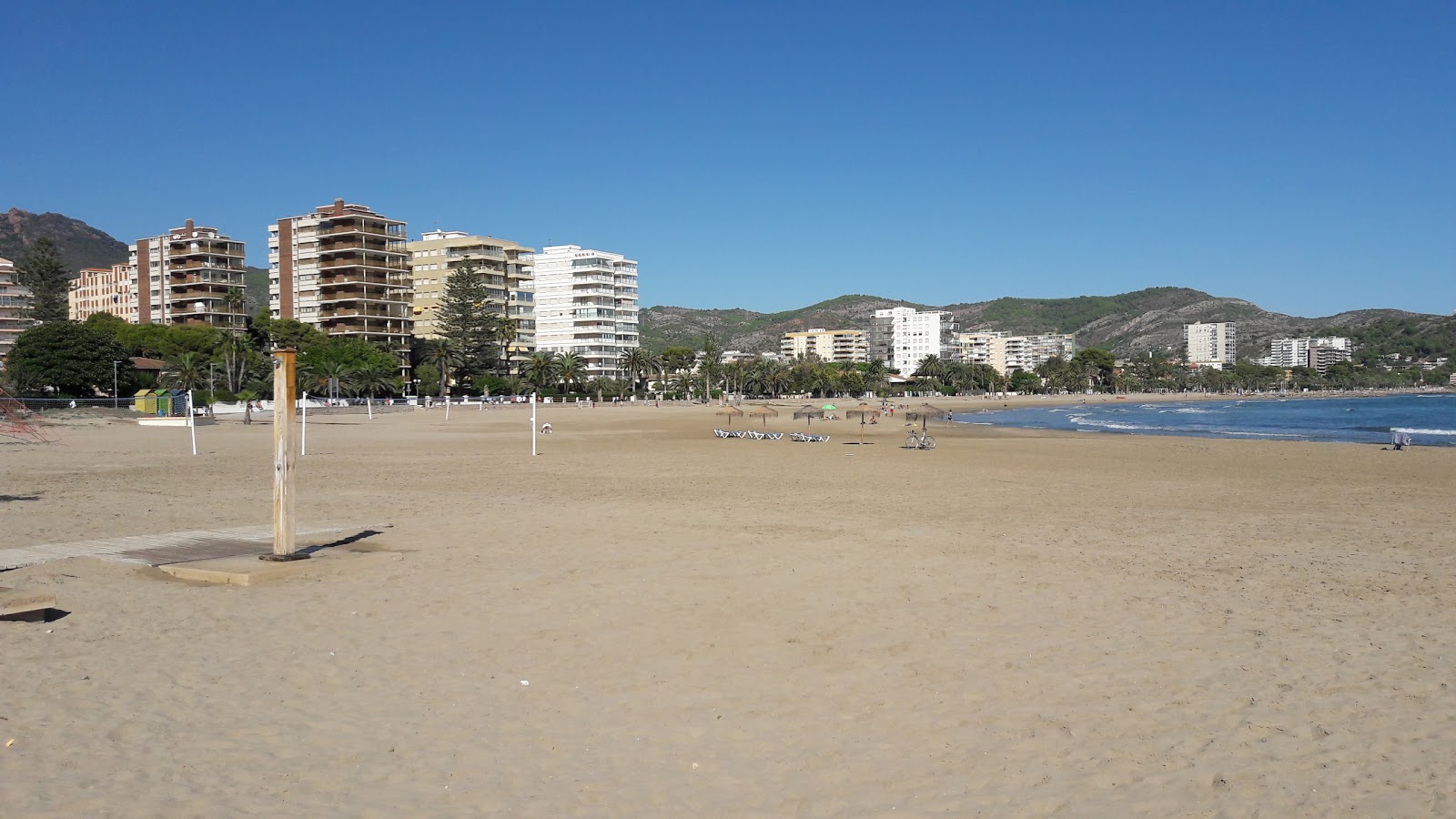 Foto av Playa del Torreon och bosättningen