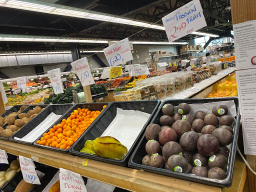 Supermarket «Berkeley Bowl West», reviews and photos, 920 Heinz Ave, Berkeley, CA 94710, USA