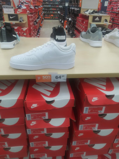 Shoe Store «Rack Room Shoes», reviews and photos, 7795 W Flagler St #25A, Miami, FL 33144, USA